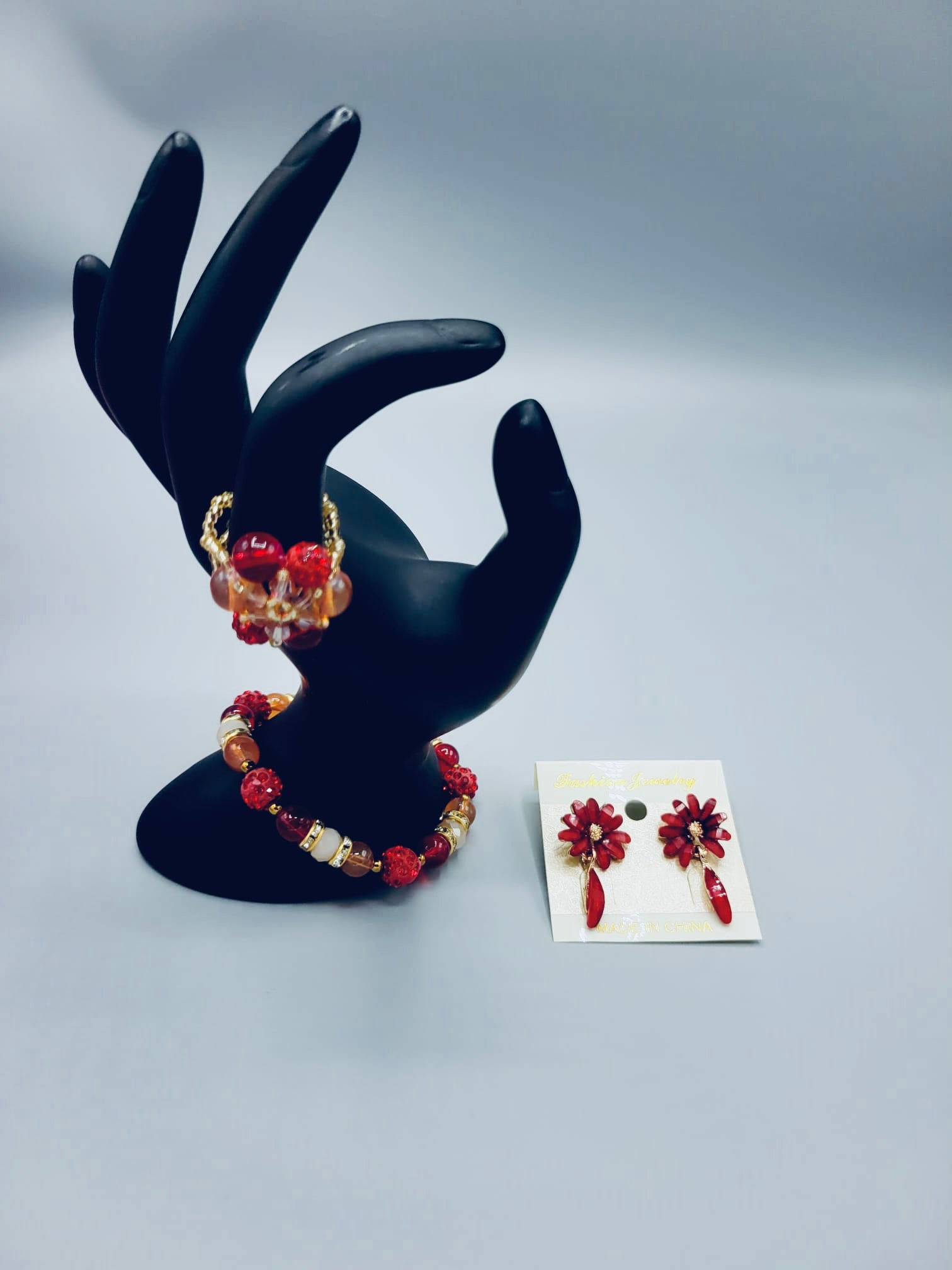 Red And Gold Flower Set