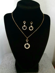 Circular Set With Rhinestone