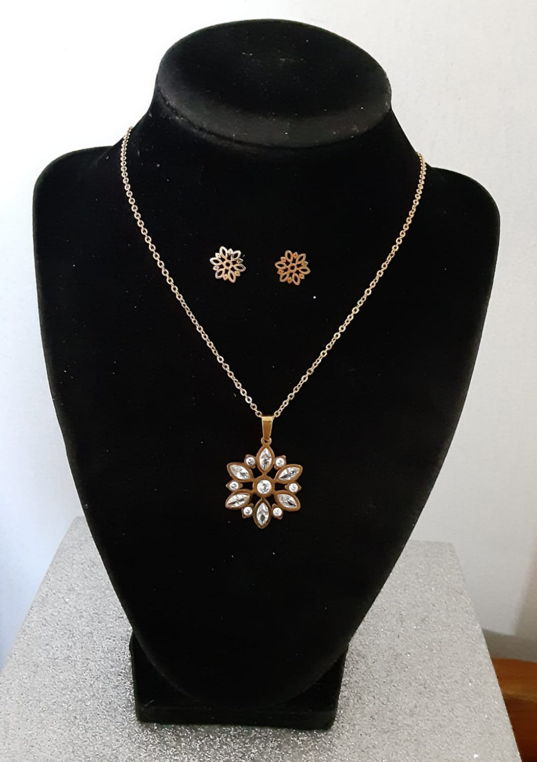 Rhinestone Flower Set