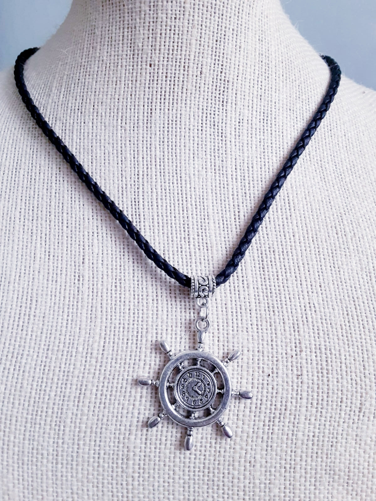 Rudder Necklace