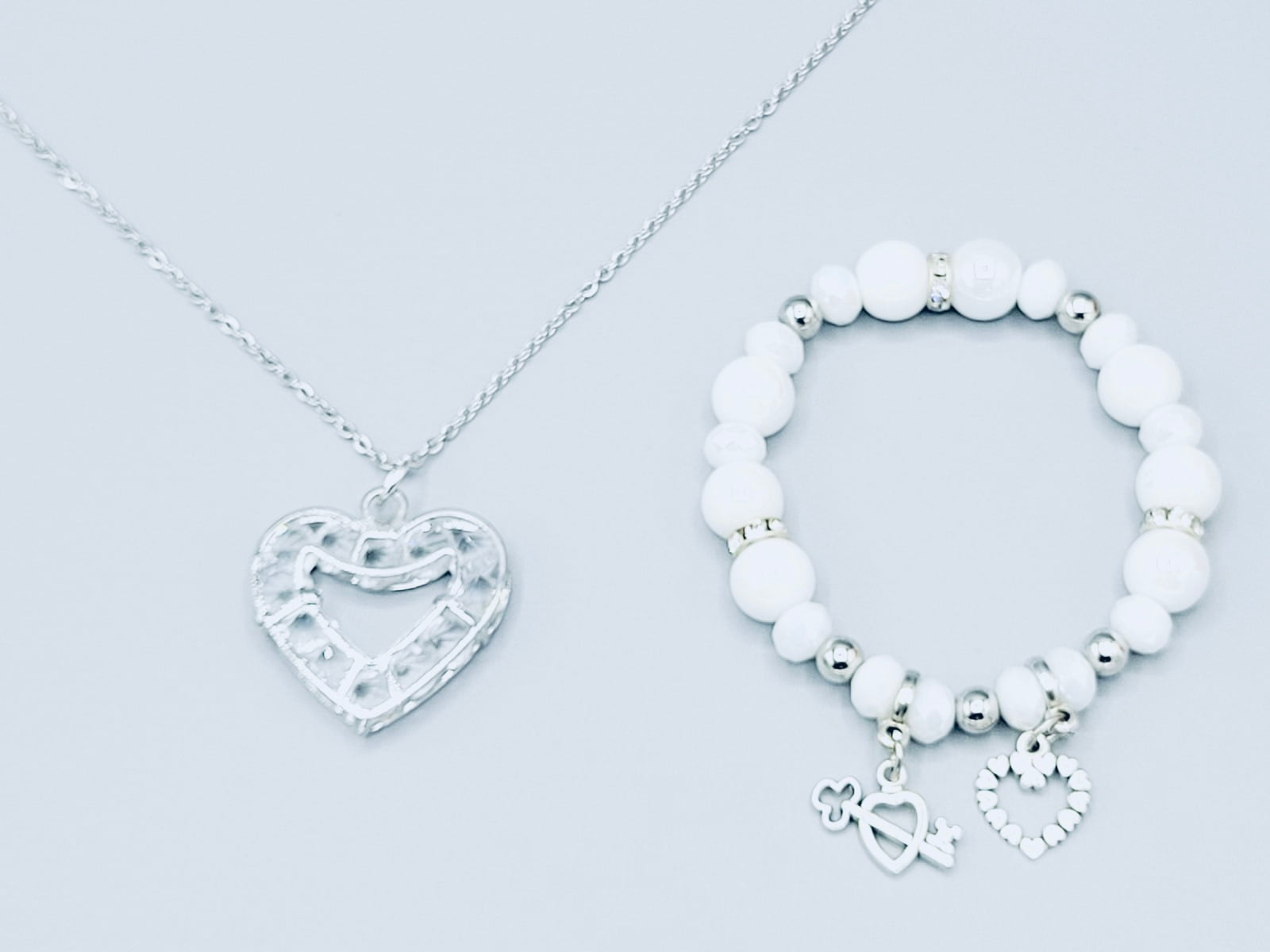 White Heart Set